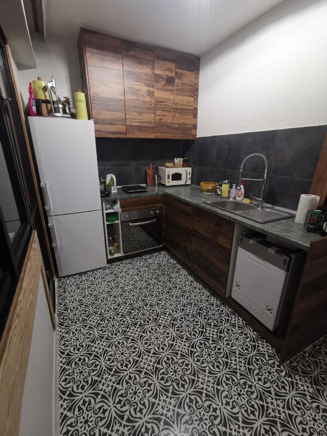 Homey Art Apartment Next To Drujba Lake Metro Stations And Bul.Tsarigradsko Shose Sofia Eksteriør bilde